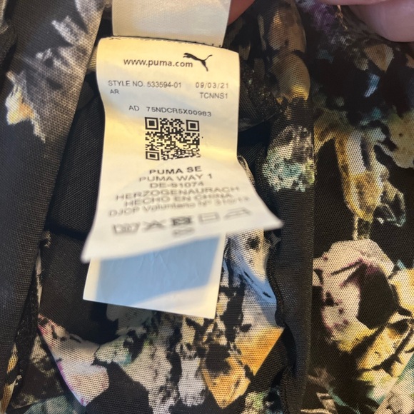 PUMA Floral Graphic Print Semi-Sheer Long Sleeve Fitted Crop Shirt. S. Like NWOT - Picture 10 of 11